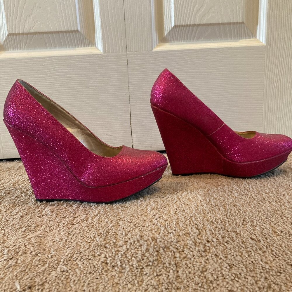 Charlotte Russe hot pink glitter wedges size 8 - Picture 3 of 7